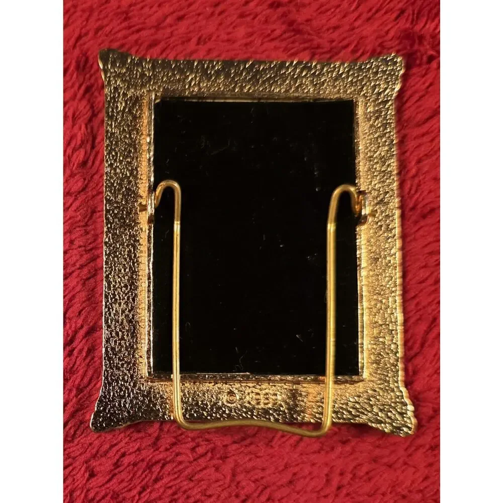 Vintage Mini Green Gold Picture Frame 1.5 x 2 Taiwan Ornate Easel Back